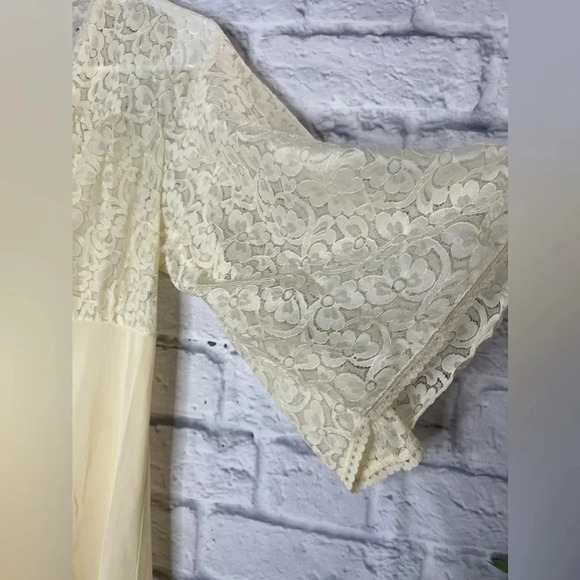 Vintage 70s beautiful cream duster - Picture 3 of 5